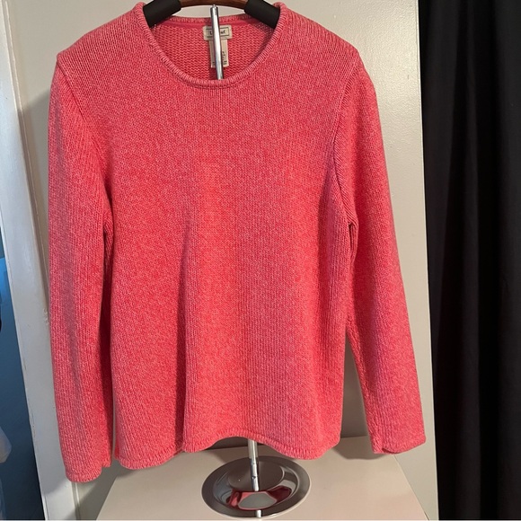 L.L. Bean Women's Coral Sweatshirt - Picture 1 of 4